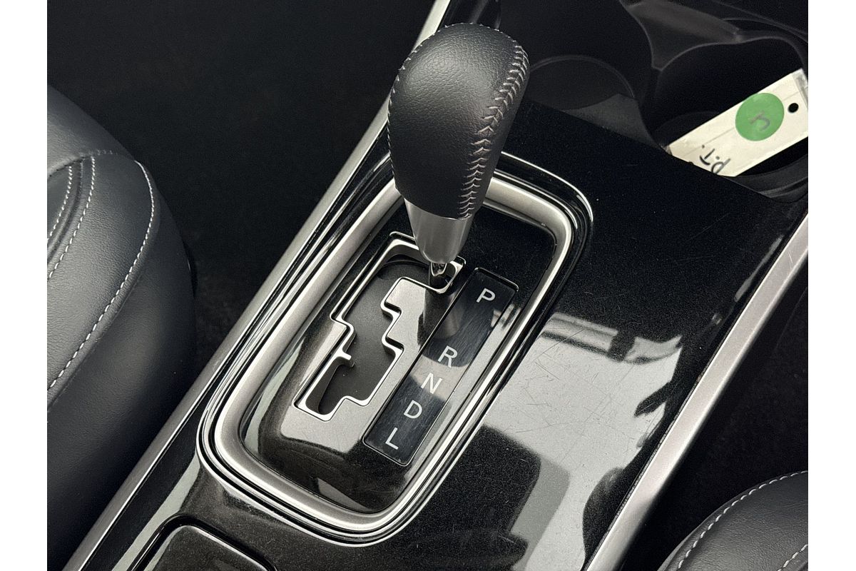 2021 Mitsubishi Outlander Exceed ZL