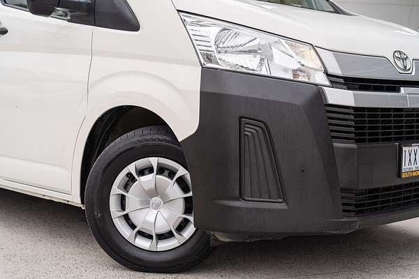 2020 Toyota Hiace Commuter GDH322R ELWB High Roof