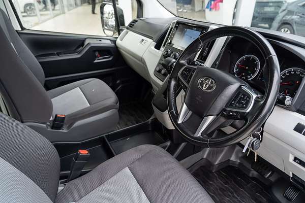2020 Toyota Hiace Commuter GDH322R ELWB High Roof