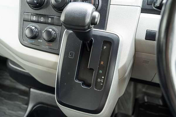 2020 Toyota Hiace Commuter GDH322R ELWB High Roof