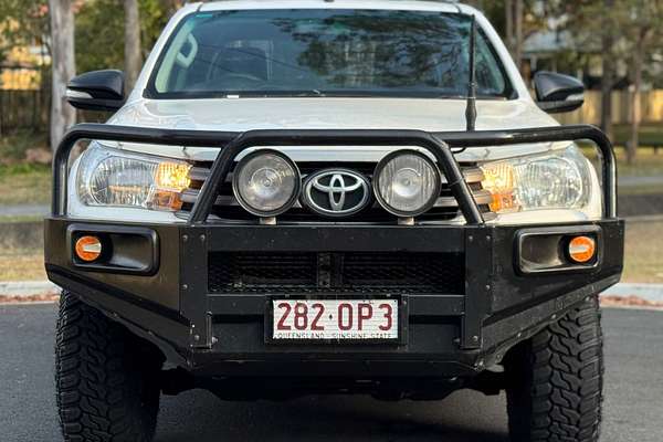 2016 Toyota Hilux SR GUN126R 4X4