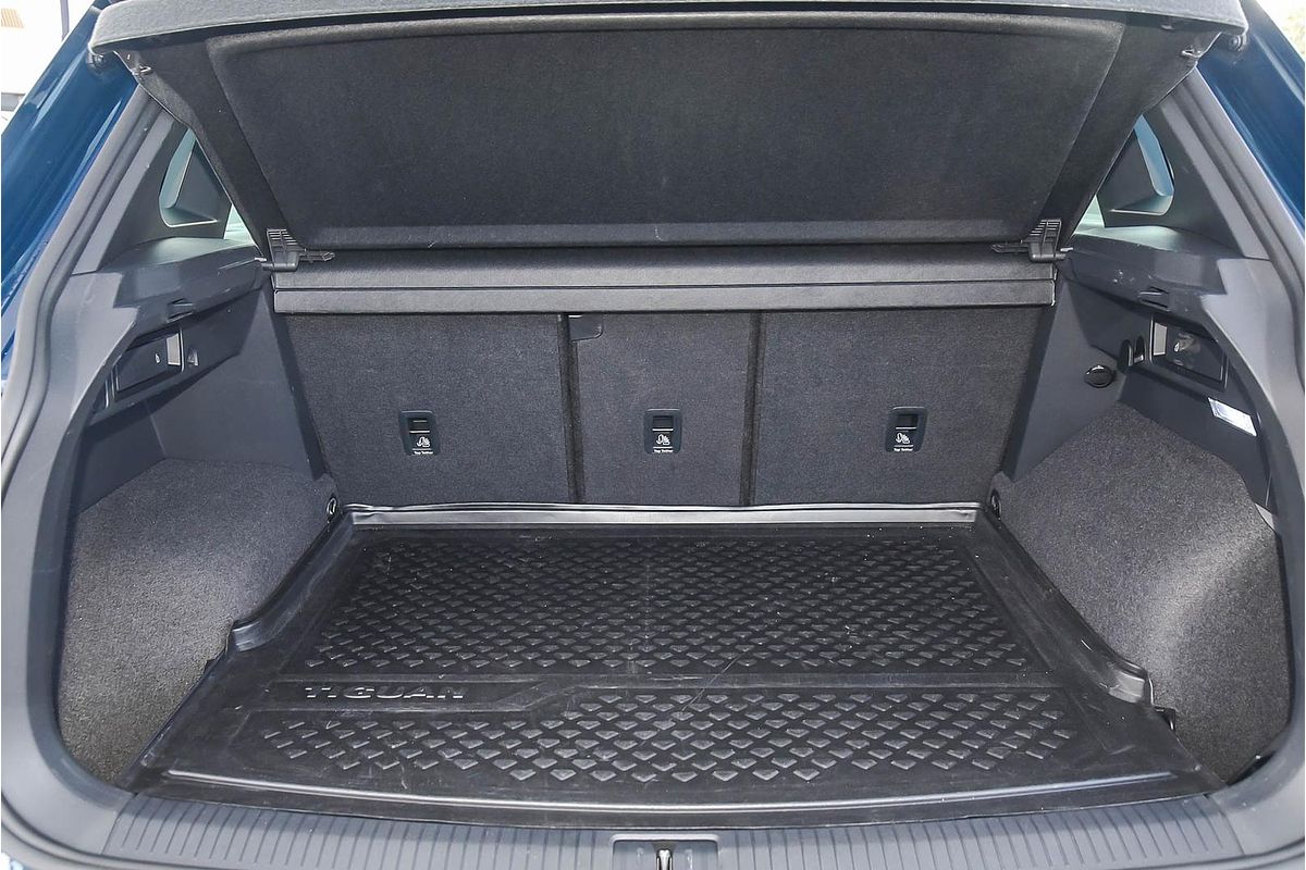 2022 Volkswagen Tiguan 162TSI R-Line 5N