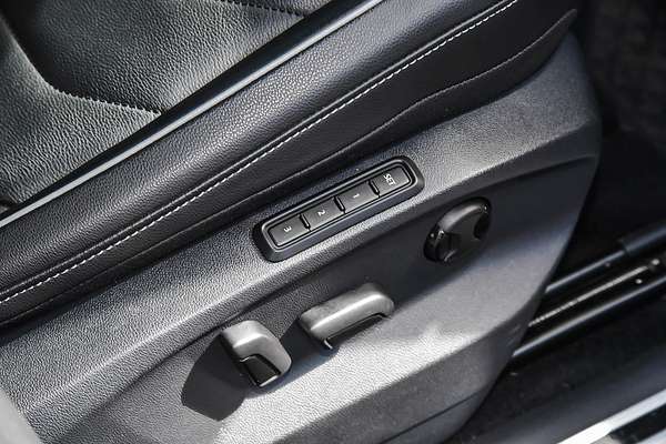 2022 Volkswagen Tiguan 162TSI R-Line 5N