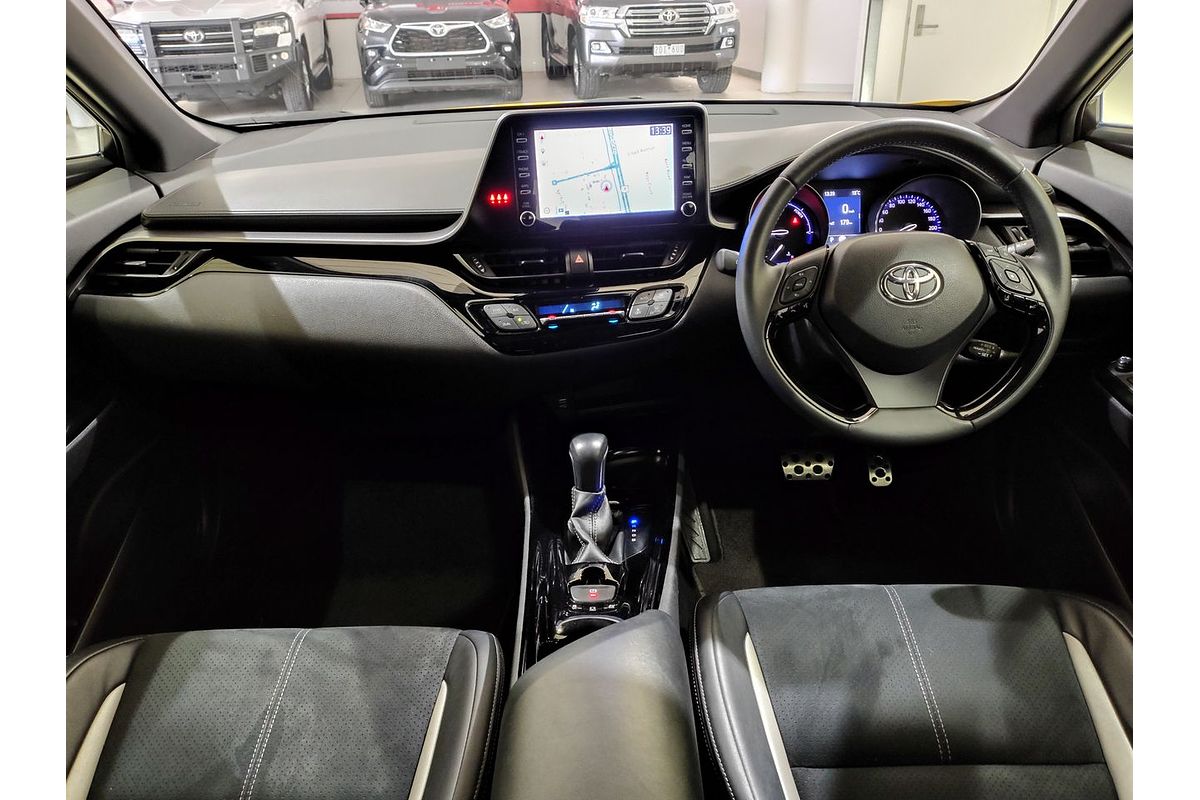 2021 Toyota C-HR GR Sport ZYX10R