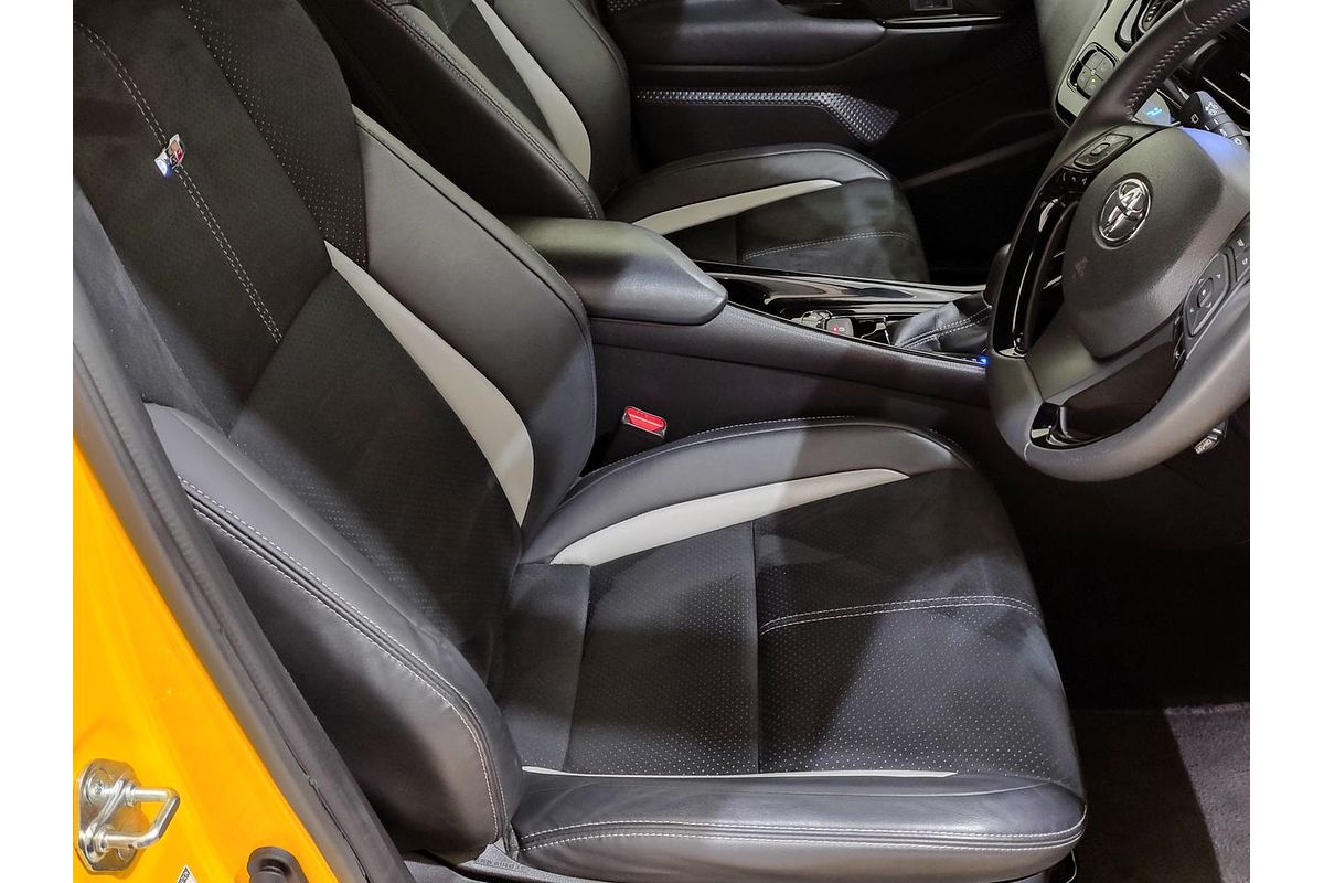 2021 Toyota C-HR GR Sport ZYX10R