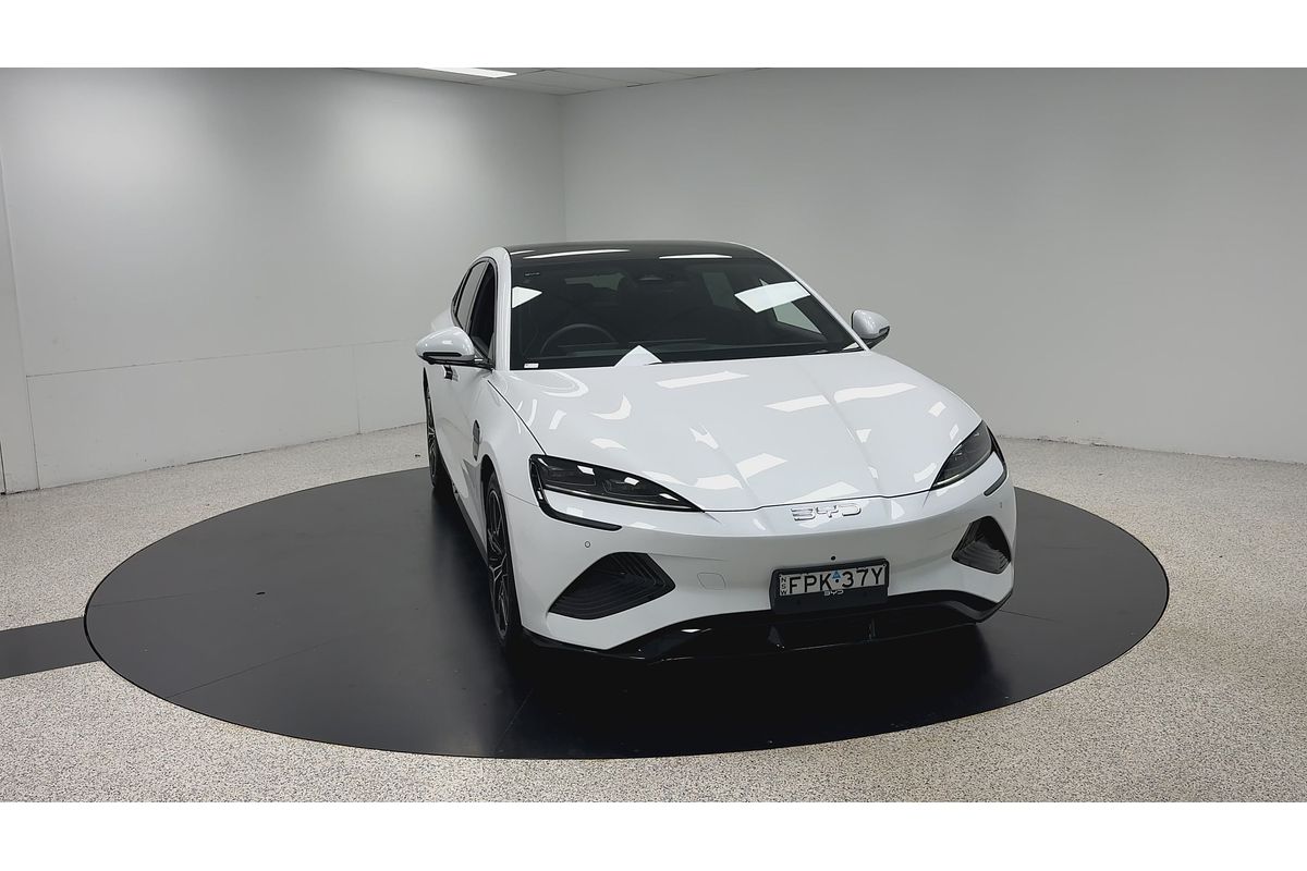 2025 BYD Seal Premium