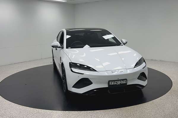 2025 BYD Seal Premium