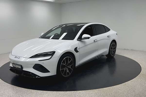 2025 BYD Seal Premium