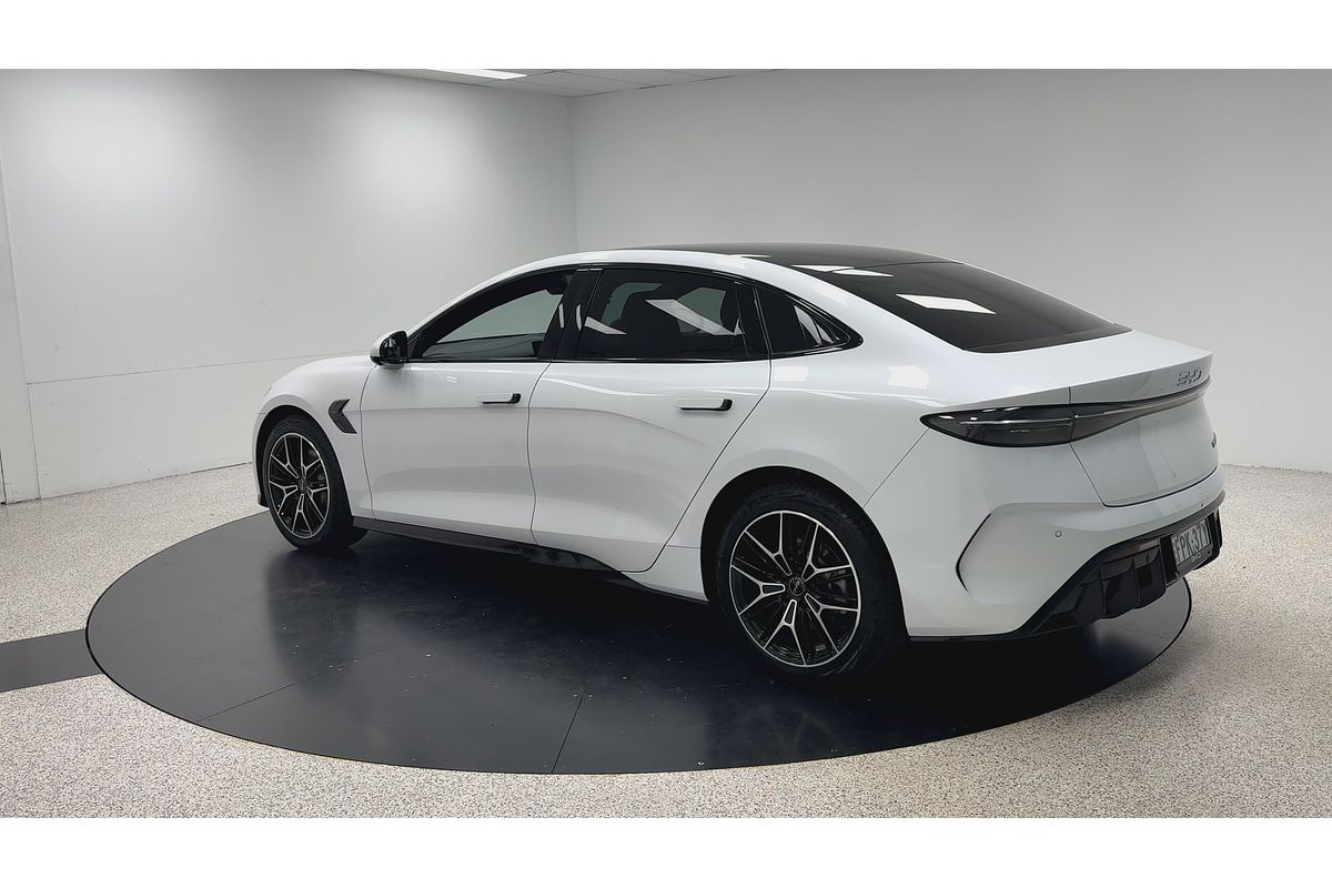 2025 BYD Seal Premium