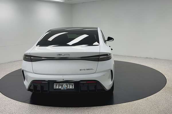 2025 BYD Seal Premium