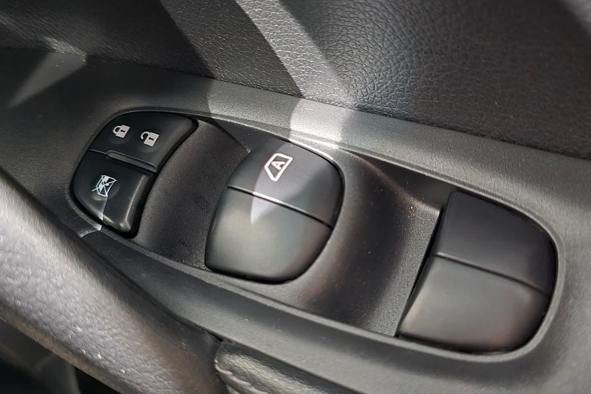 2022 Nissan X-TRAIL ST T32