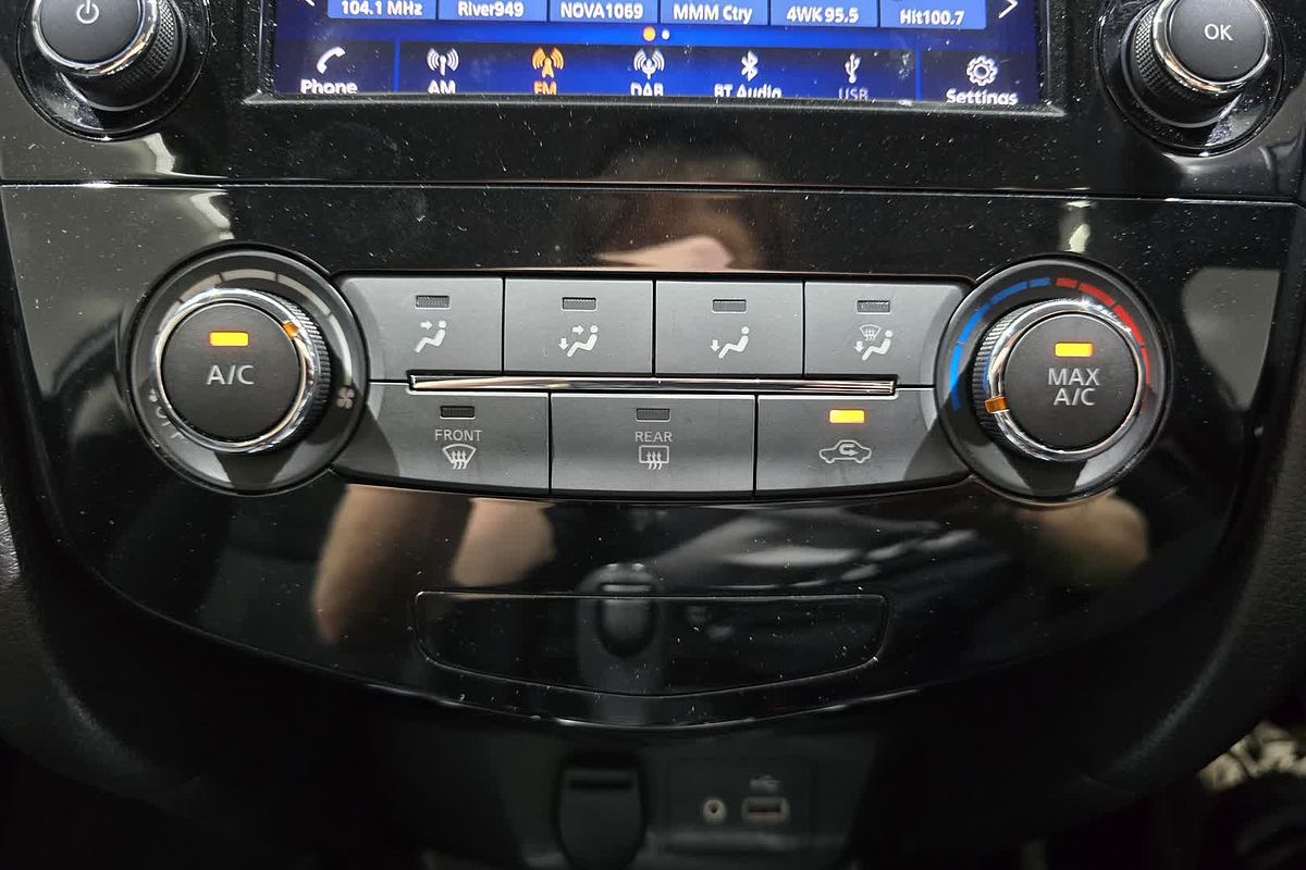 2022 Nissan X-TRAIL ST T32