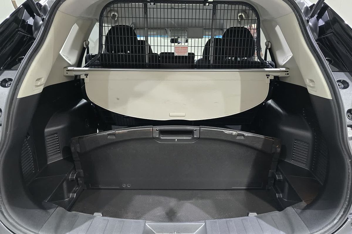 2022 Nissan X-TRAIL ST T32