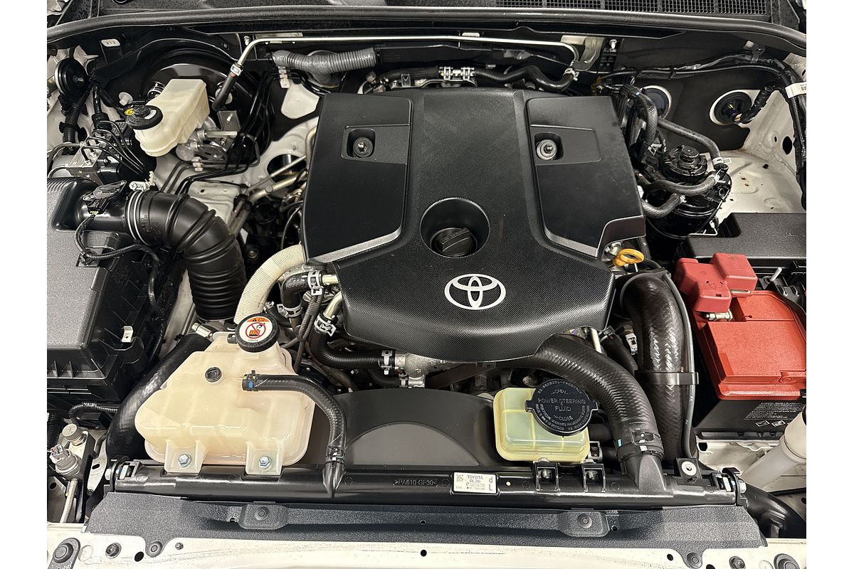2019 Toyota Hilux SR5 GUN126R 4X4