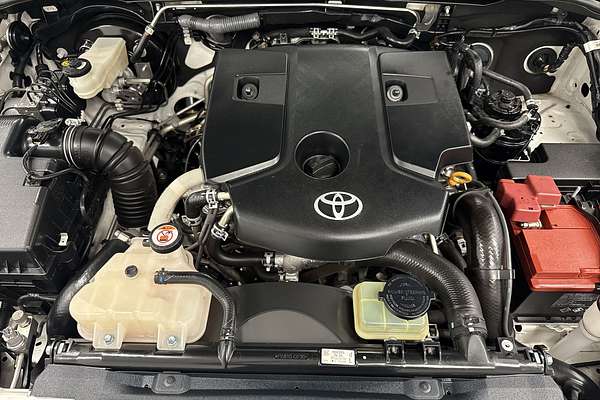 2019 Toyota Hilux SR5 GUN126R 4X4