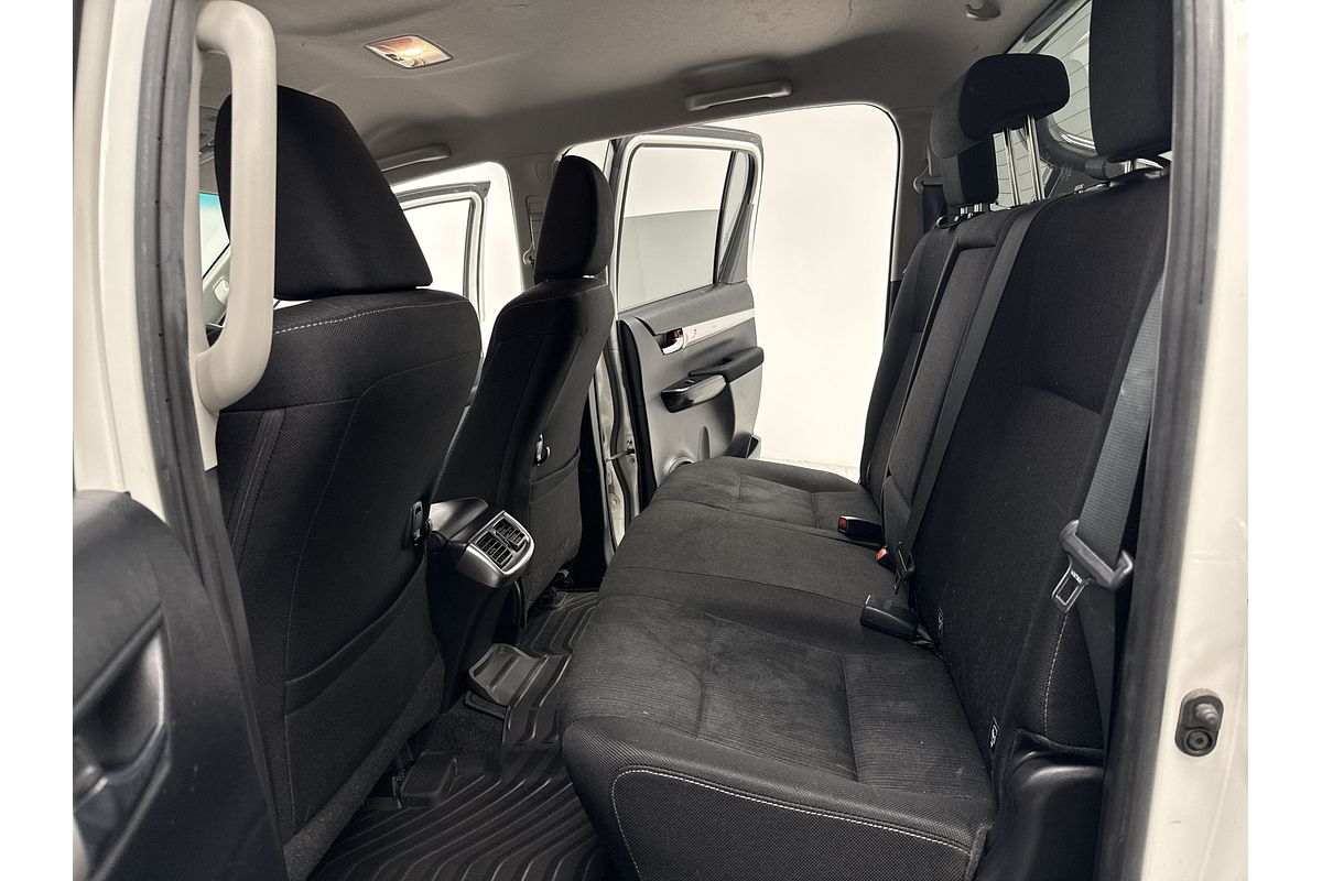 2019 Toyota Hilux SR5 GUN126R 4X4