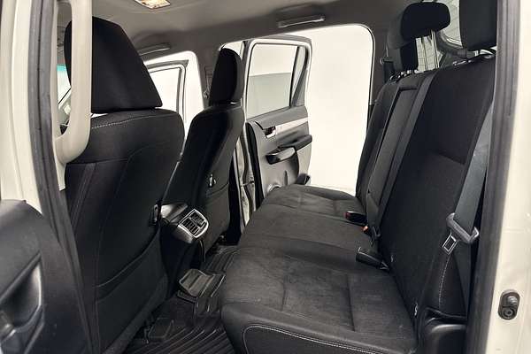 2019 Toyota Hilux SR5 GUN126R 4X4
