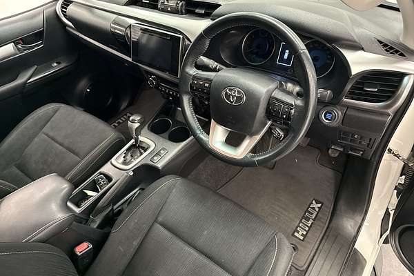 2019 Toyota Hilux SR5 GUN126R 4X4