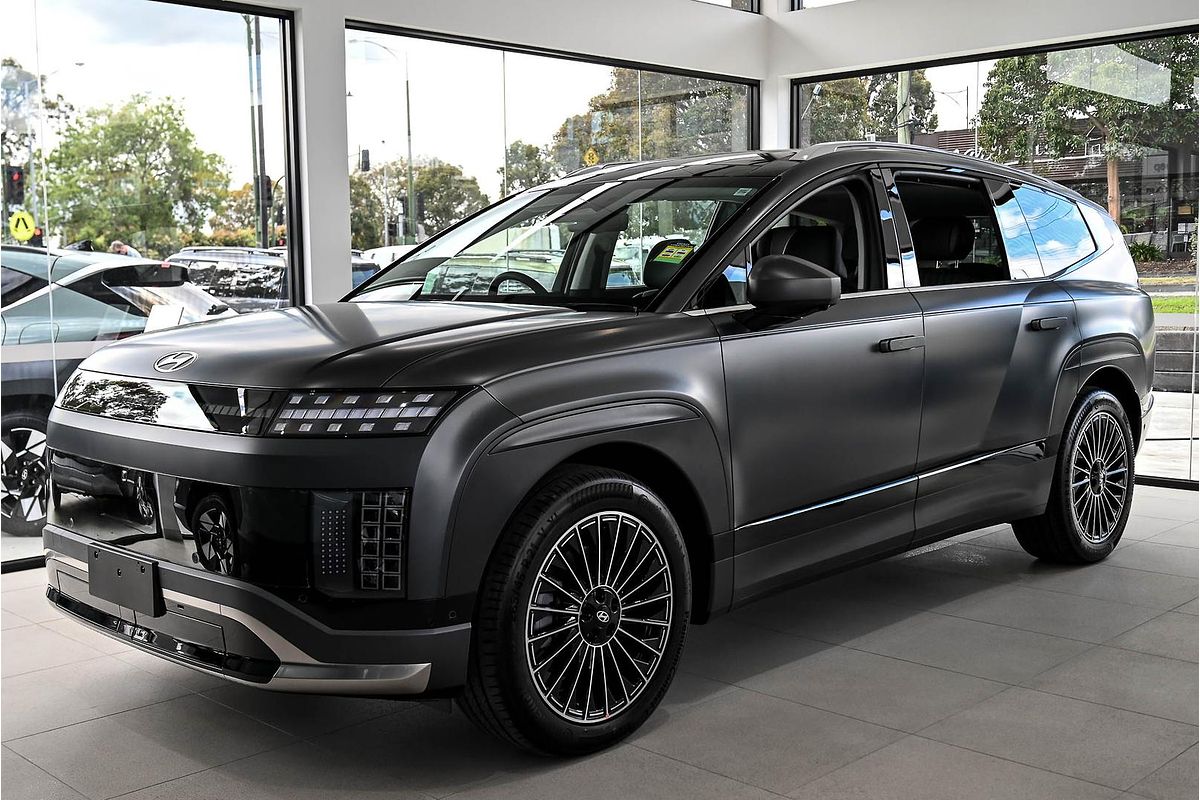 2025 Hyundai IONIQ 9 Calligraphy ME.V1