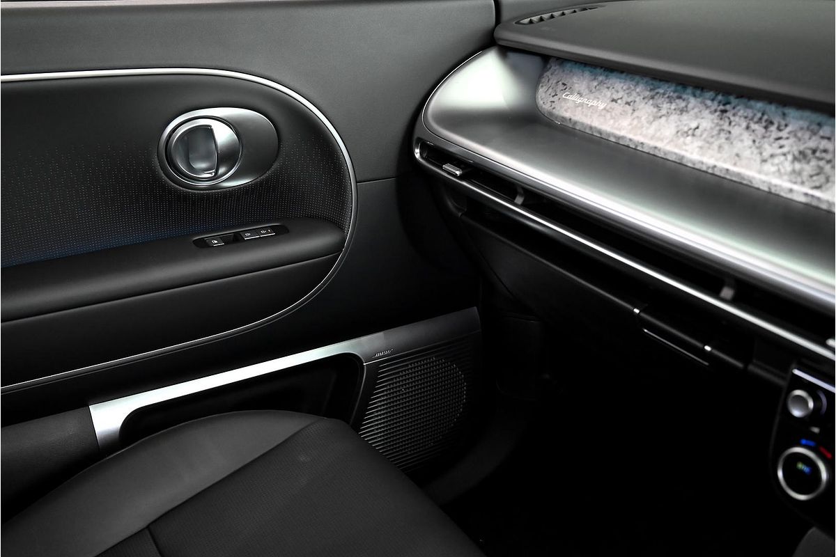 2025 Hyundai IONIQ 9 Calligraphy ME.V1