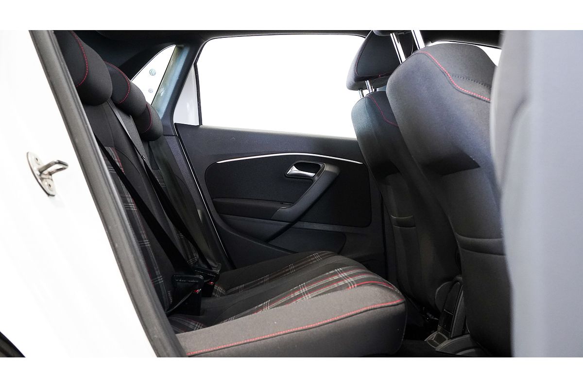 2015 Volkswagen Polo GTI 6R