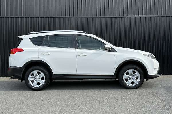 2014 Toyota RAV4 GX ASA44R