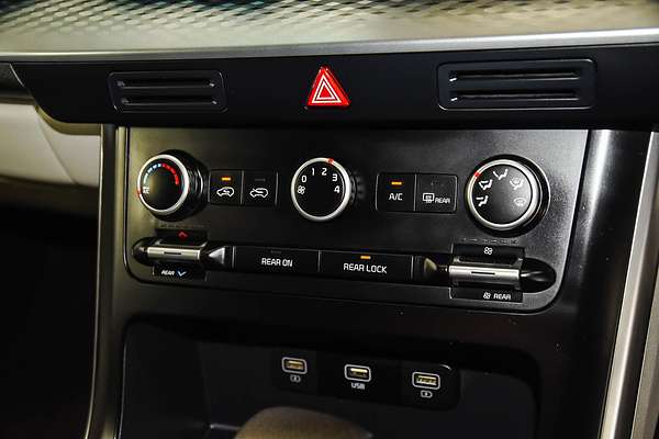 2022 Kia Carnival S KA4