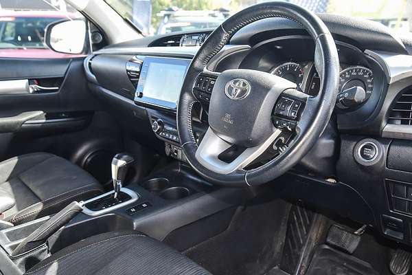 2020 Toyota Hilux SR5 GUN126R 4X4