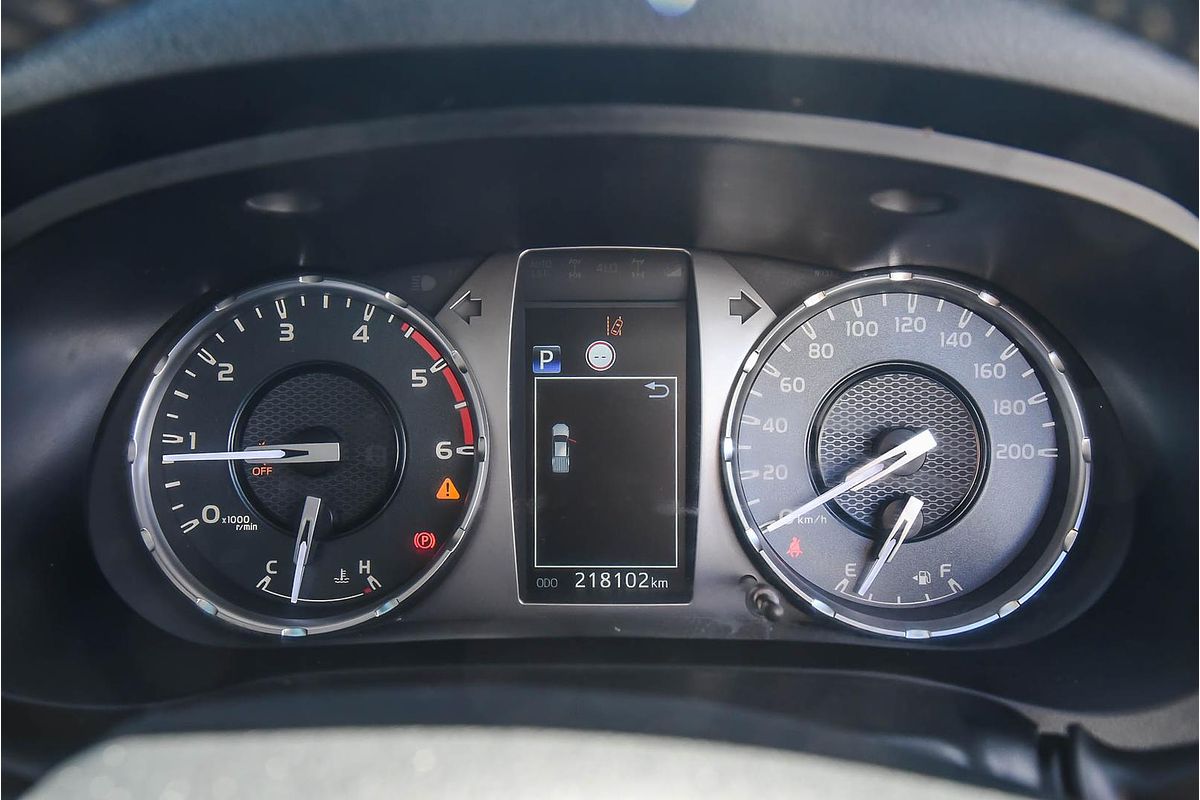 2020 Toyota Hilux SR5 GUN126R 4X4