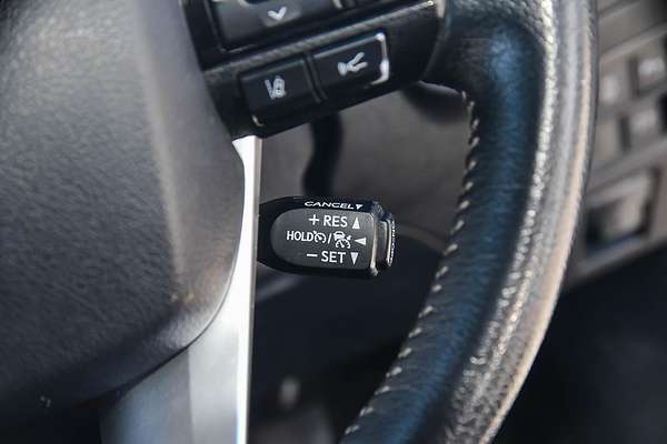 2020 Toyota Hilux SR5 GUN126R 4X4