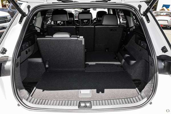 2025 Volkswagen Tayron 195TSI R-Line R4