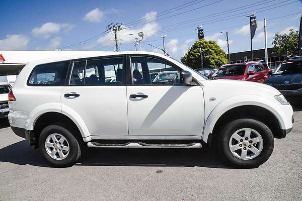 2011 Mitsubishi Challenger 30th Anniversary PB