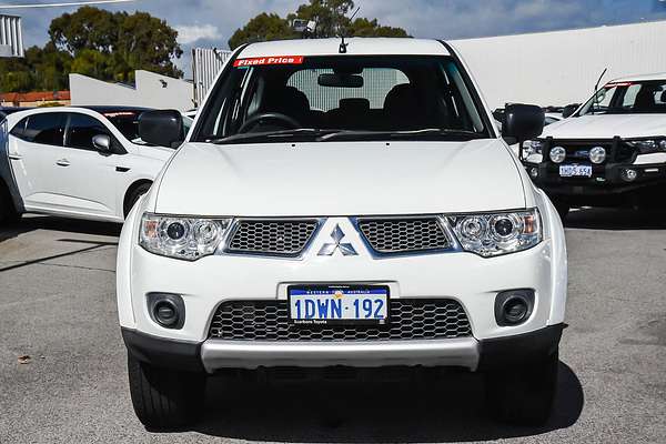 2011 Mitsubishi Challenger 30th Anniversary PB