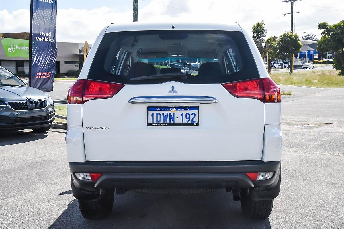 2011 Mitsubishi Challenger 30th Anniversary PB