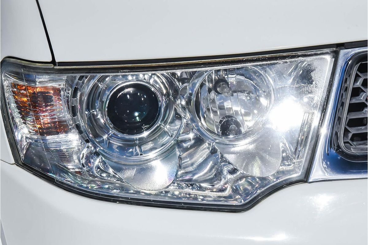 2011 Mitsubishi Challenger 30th Anniversary PB