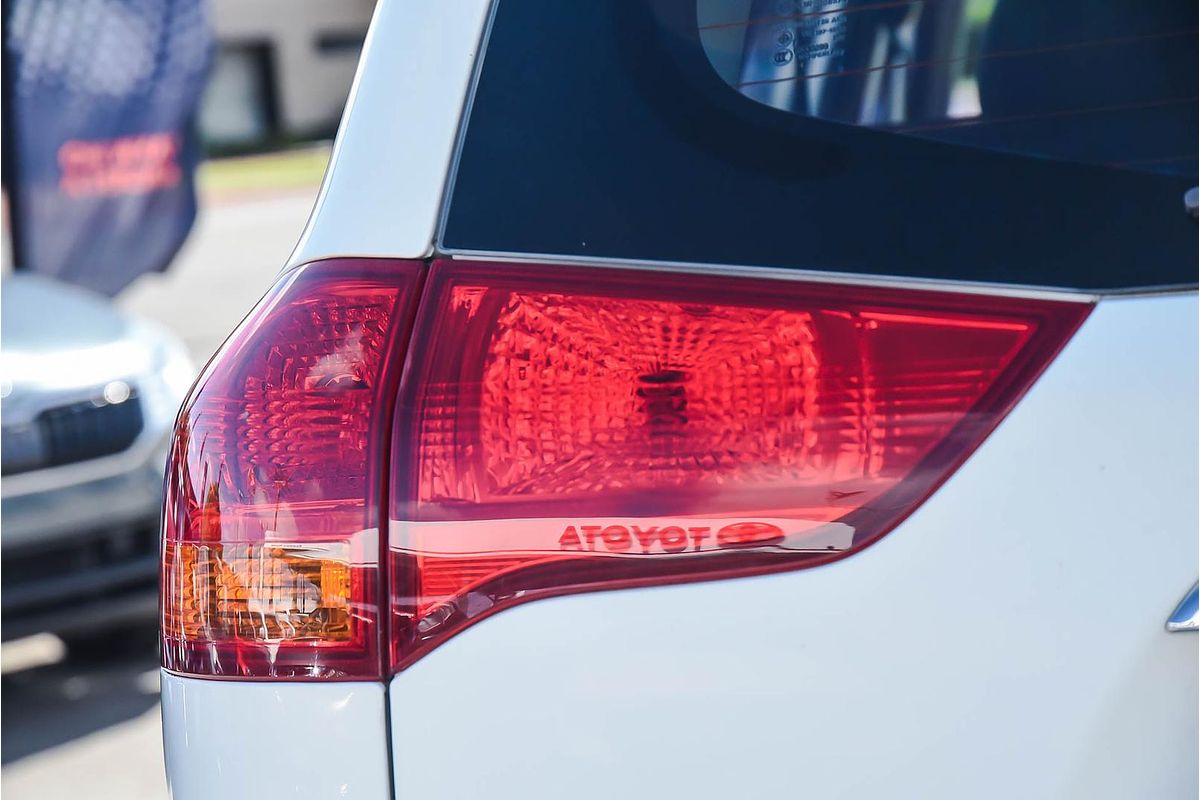 2011 Mitsubishi Challenger 30th Anniversary PB