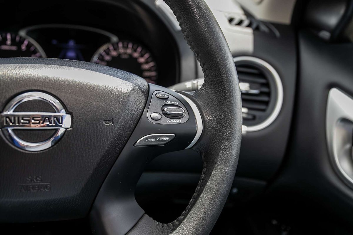 2019 Nissan Pathfinder ST-L R52 Series III