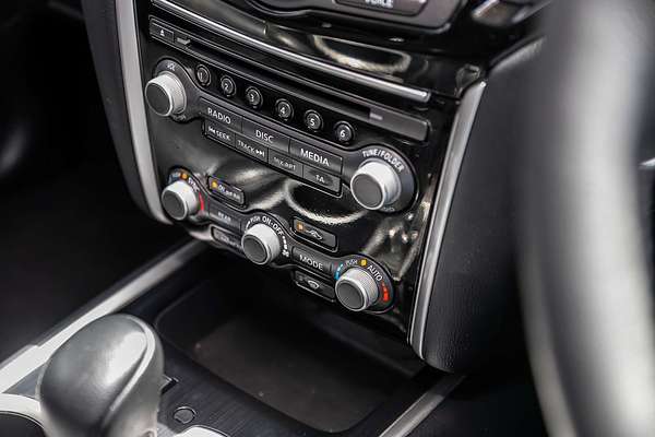 2019 Nissan Pathfinder ST-L R52 Series III