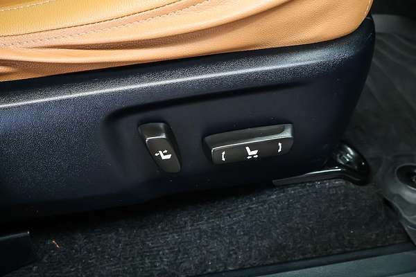 2015 Toyota Fortuner Crusade GUN156R