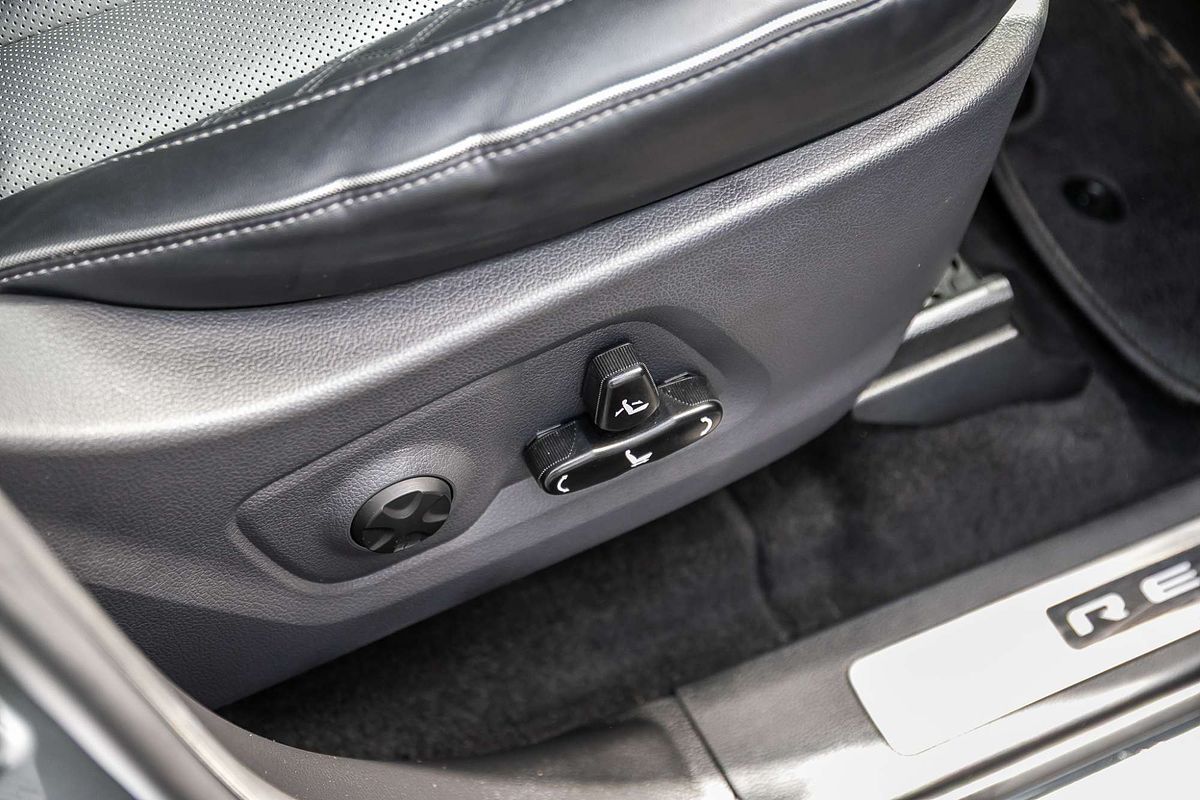 2023 SsangYong Rexton Ultimate Y450