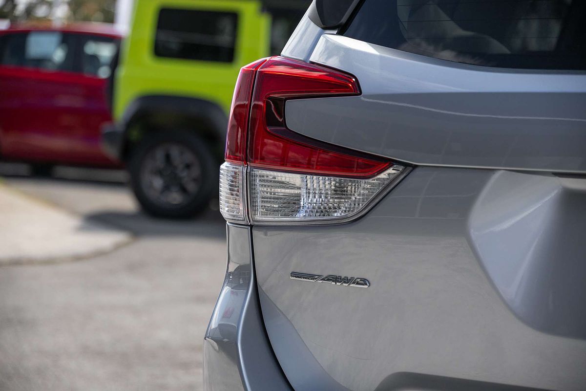 2019 Subaru Forester 2.5i-S S5