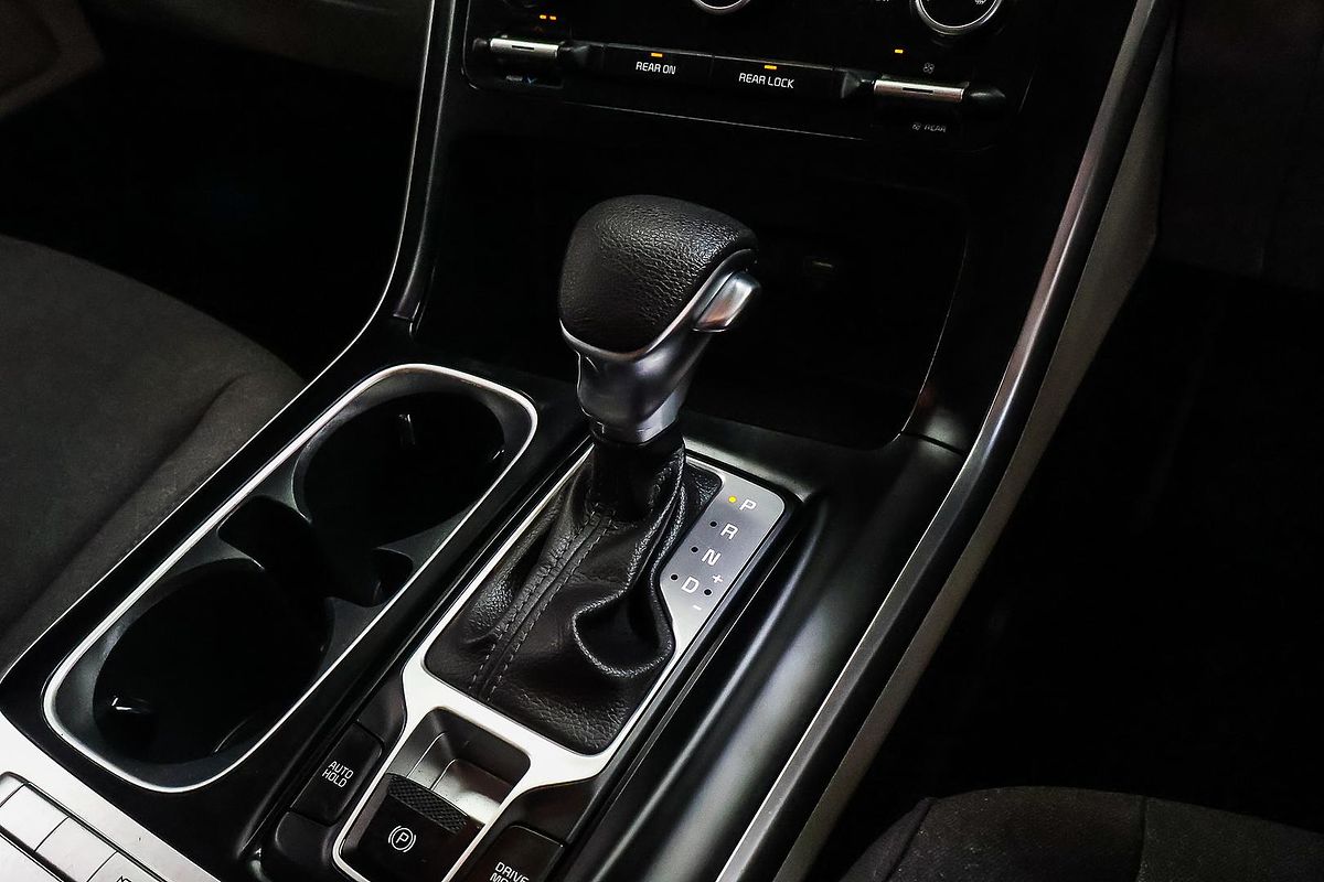 2022 Kia Carnival S KA4