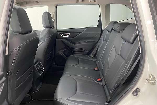 2020 Subaru Forester 2.5i-S S5