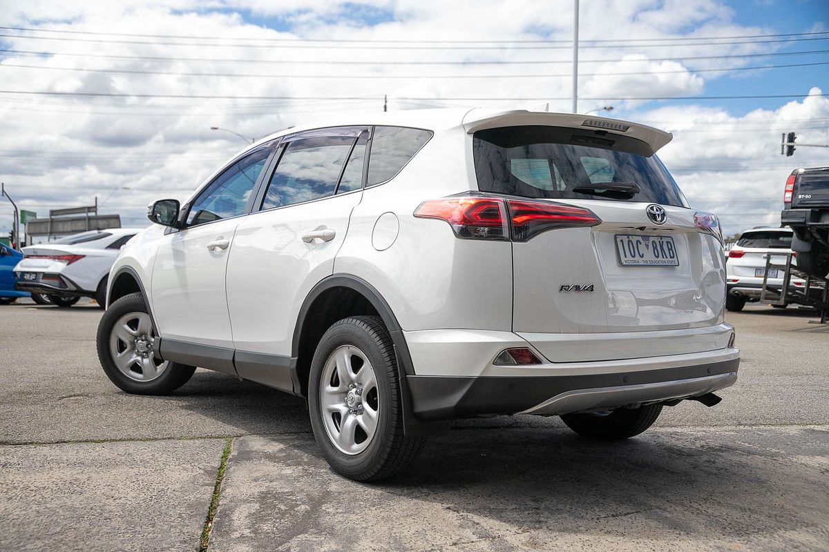 2018 Toyota RAV4 GX ZSA42R