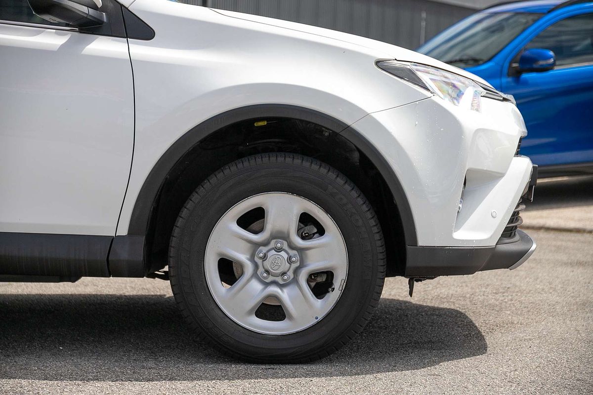 2018 Toyota RAV4 GX ZSA42R