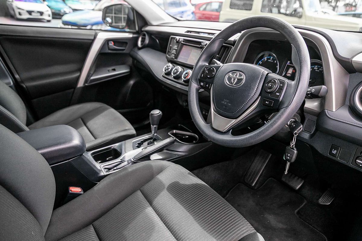 2018 Toyota RAV4 GX ZSA42R