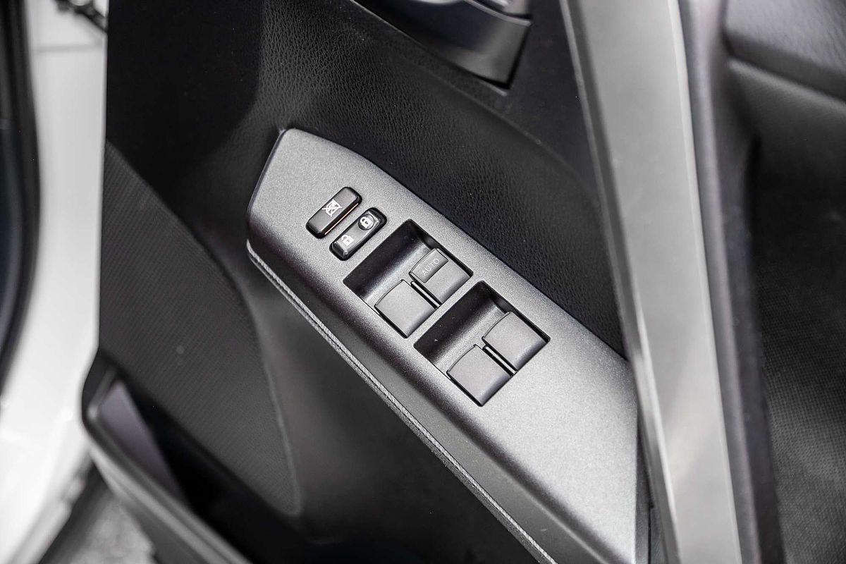 2018 Toyota RAV4 GX ZSA42R