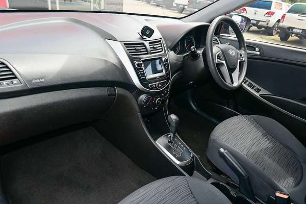 2016 Hyundai Accent Active RB3