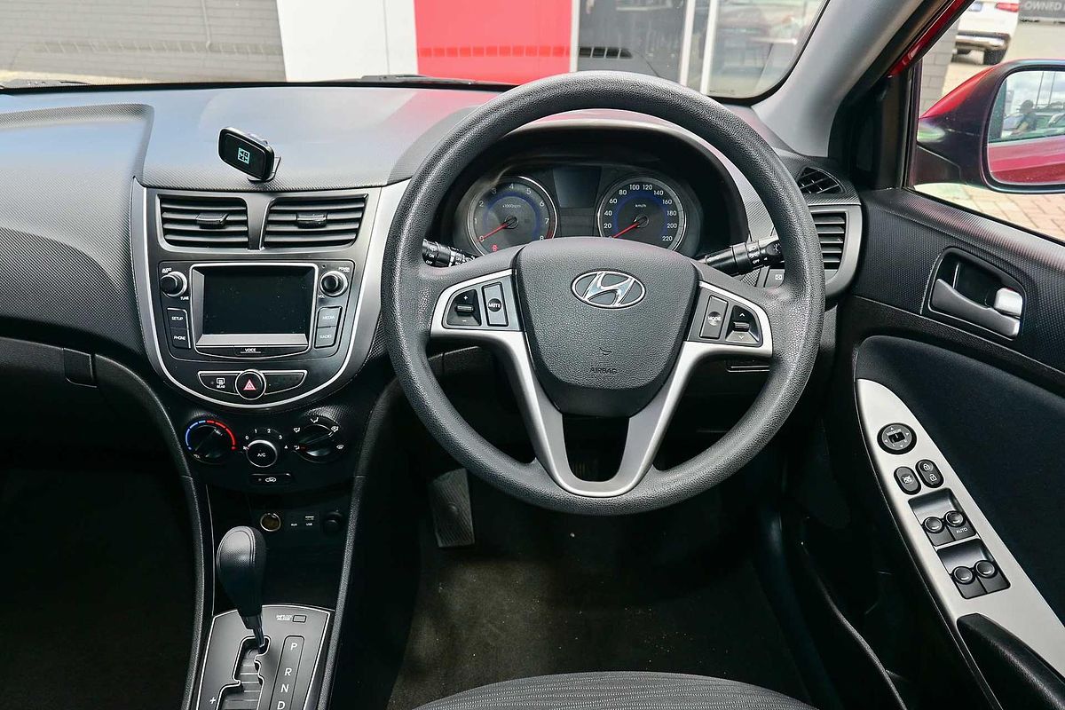 2016 Hyundai Accent Active RB3