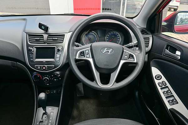 2016 Hyundai Accent Active RB3